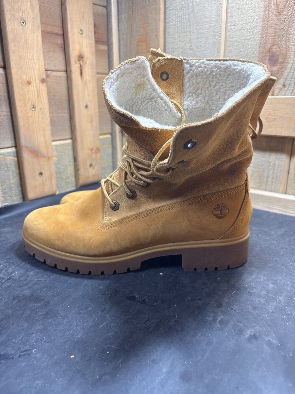 Timberland A1SGA Womens Size 9 UK 7 EU 40 Wheat Suede Fold Down Winter Boots - Picture 2 of 9